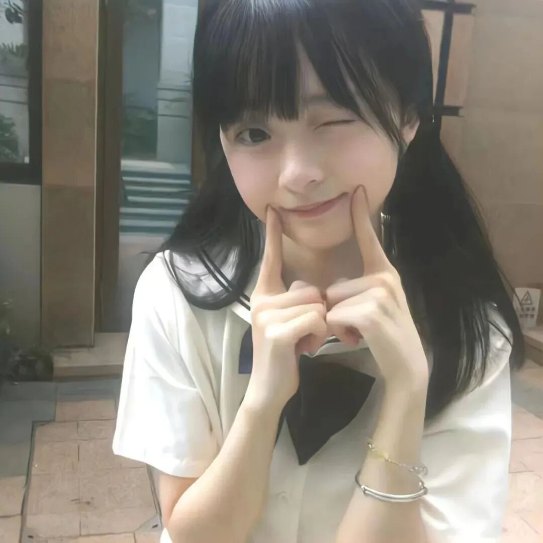 甜妹学院风女生头像