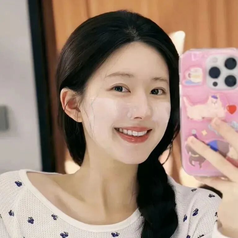 赵露思头像甜美爱笑女生头像