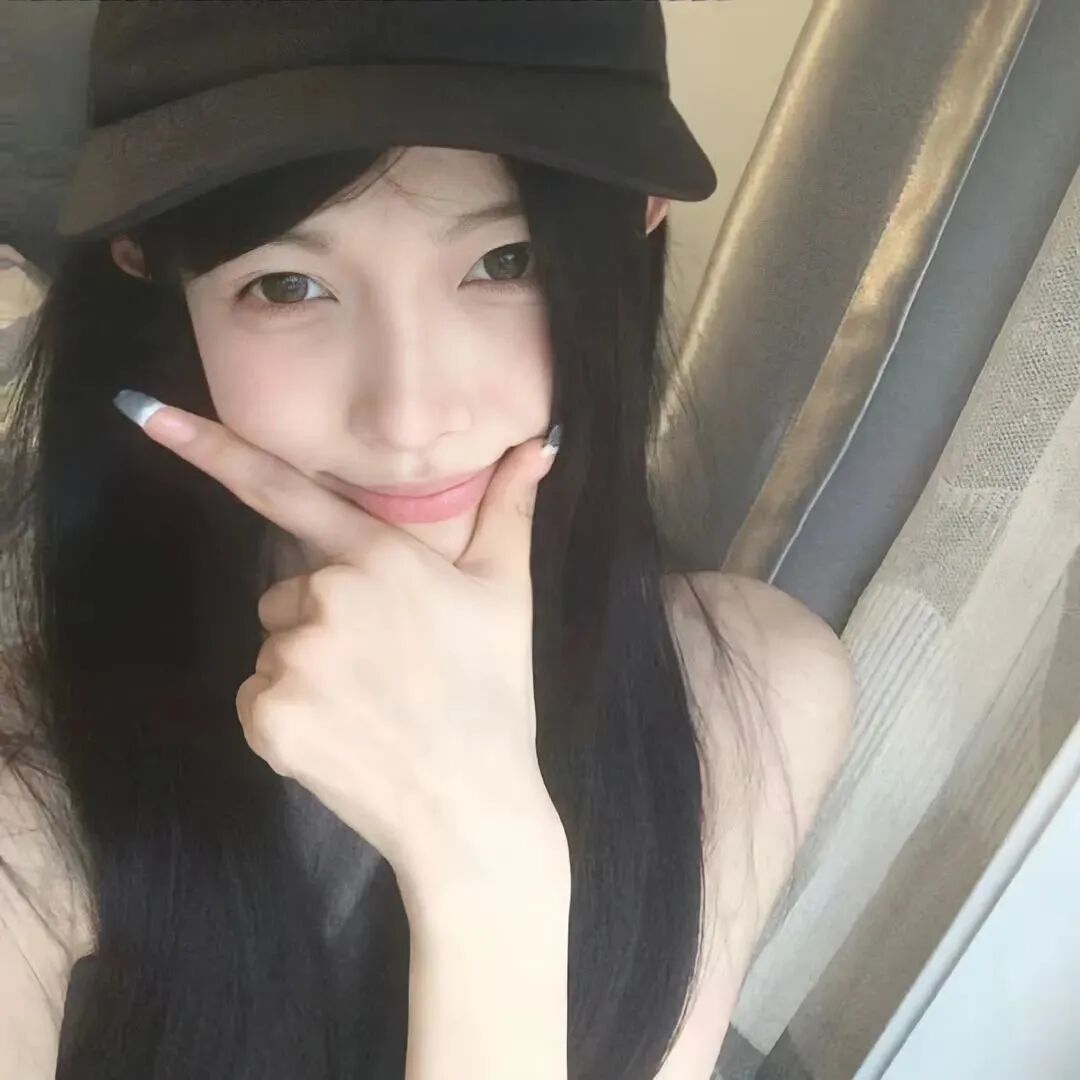 甜美爱笑女生头像
