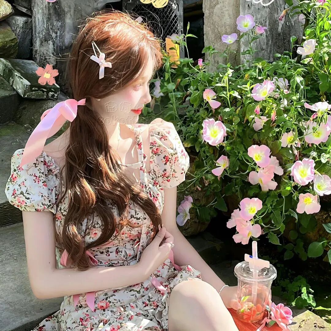 侧脸女生头像