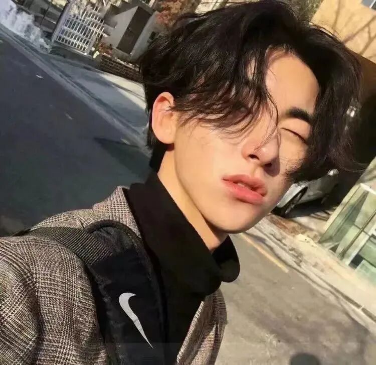 酷酷男生头像