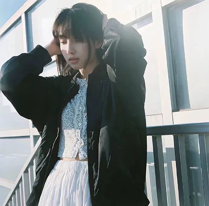 氛围感女生头像