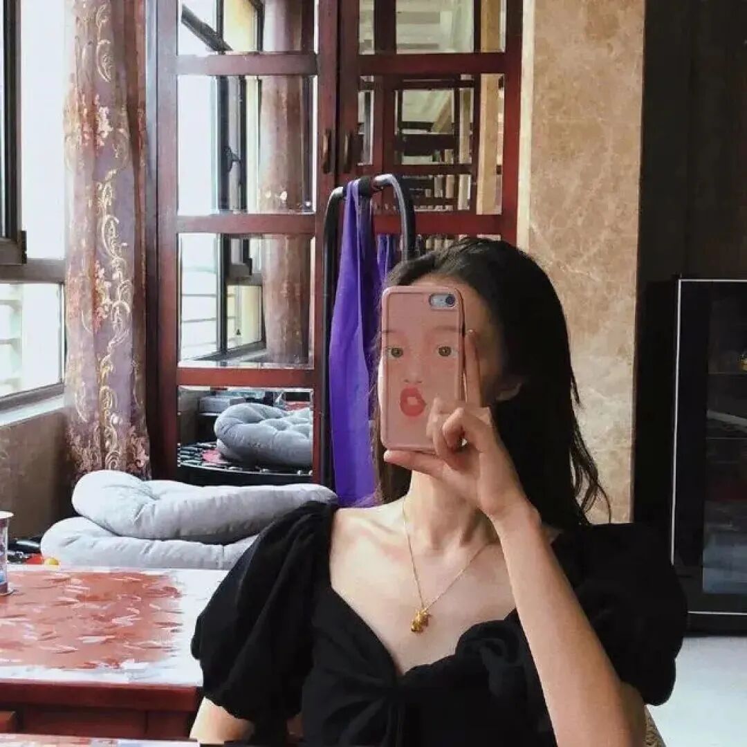 qltxxs自拍手机真人情侣头像