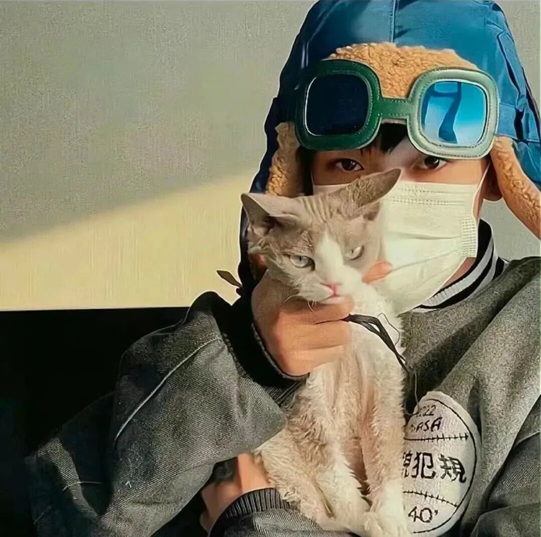 不露脸男生头像
