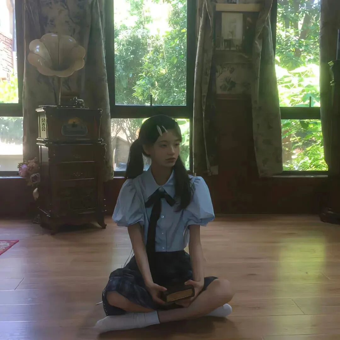 学院风女生头像