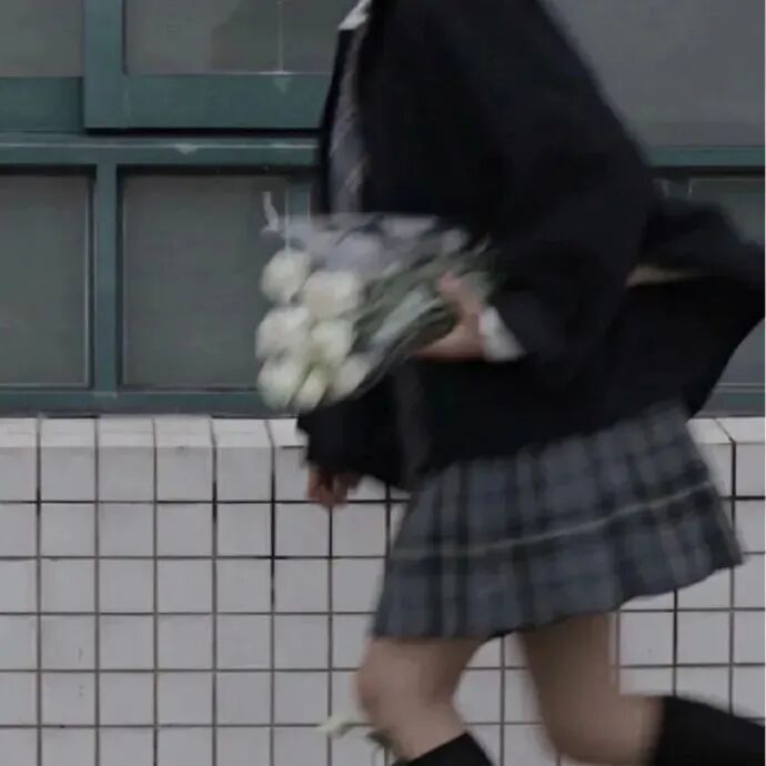 不露脸女生头像