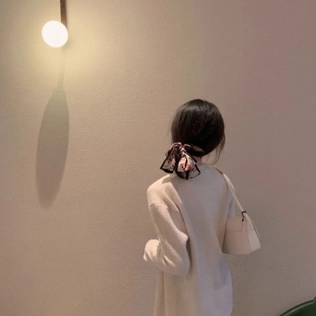 小众不露脸女生头像