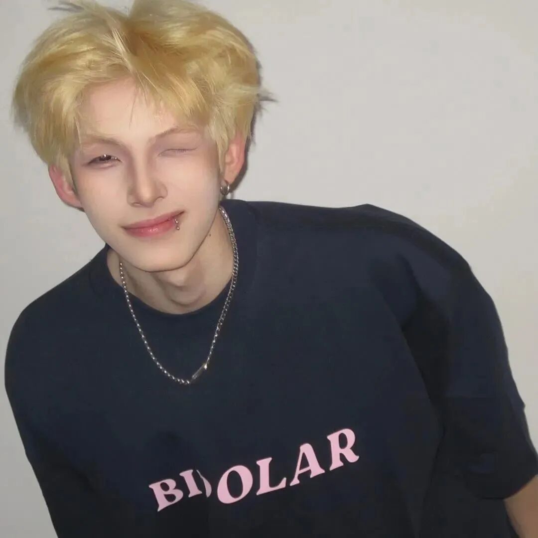 酷酷男生头像