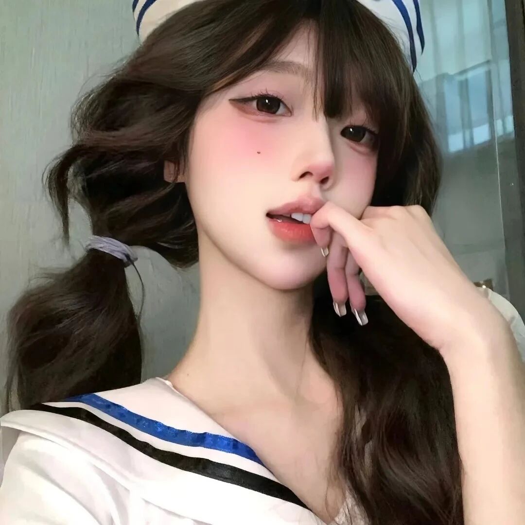 jk制服纯欲女生头像