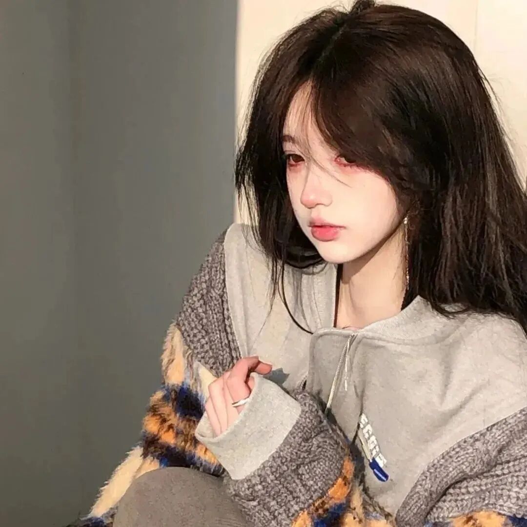 女生 女生头像 女头 小清新 小清新头像 小清新女头 小清新女生头像 侧脸 侧脸头像