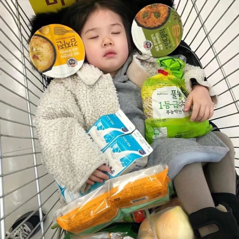 萌娃 萌娃头像 金雪 金雪头像 小女孩 小女孩头像