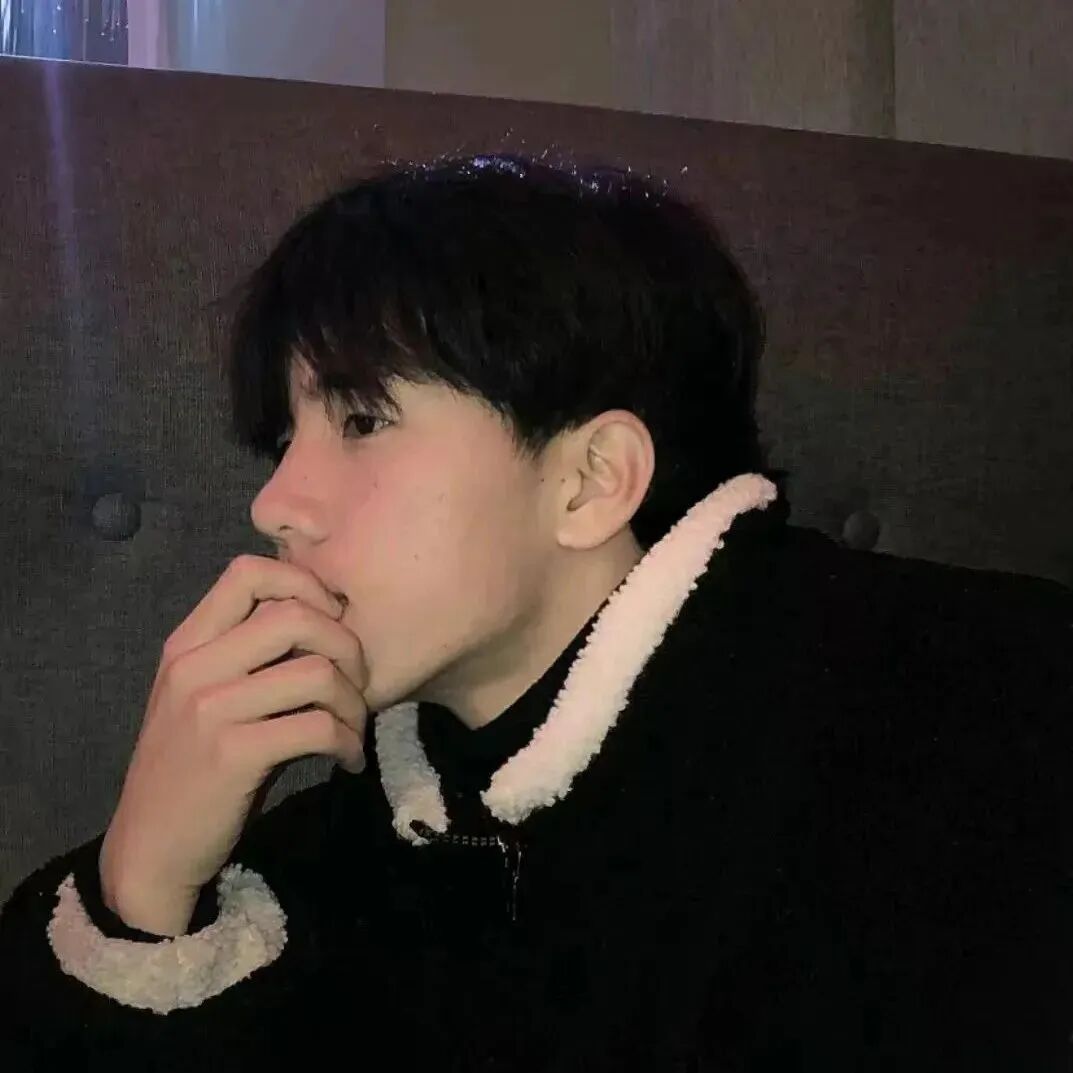 男生 男生头像 男头 侧脸 侧脸头像
