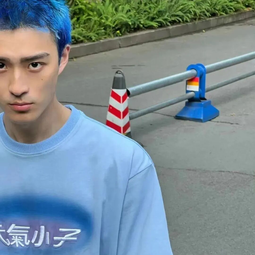 男生 男生头像 男头 飒风 飒风头像 很飒 很飒头像