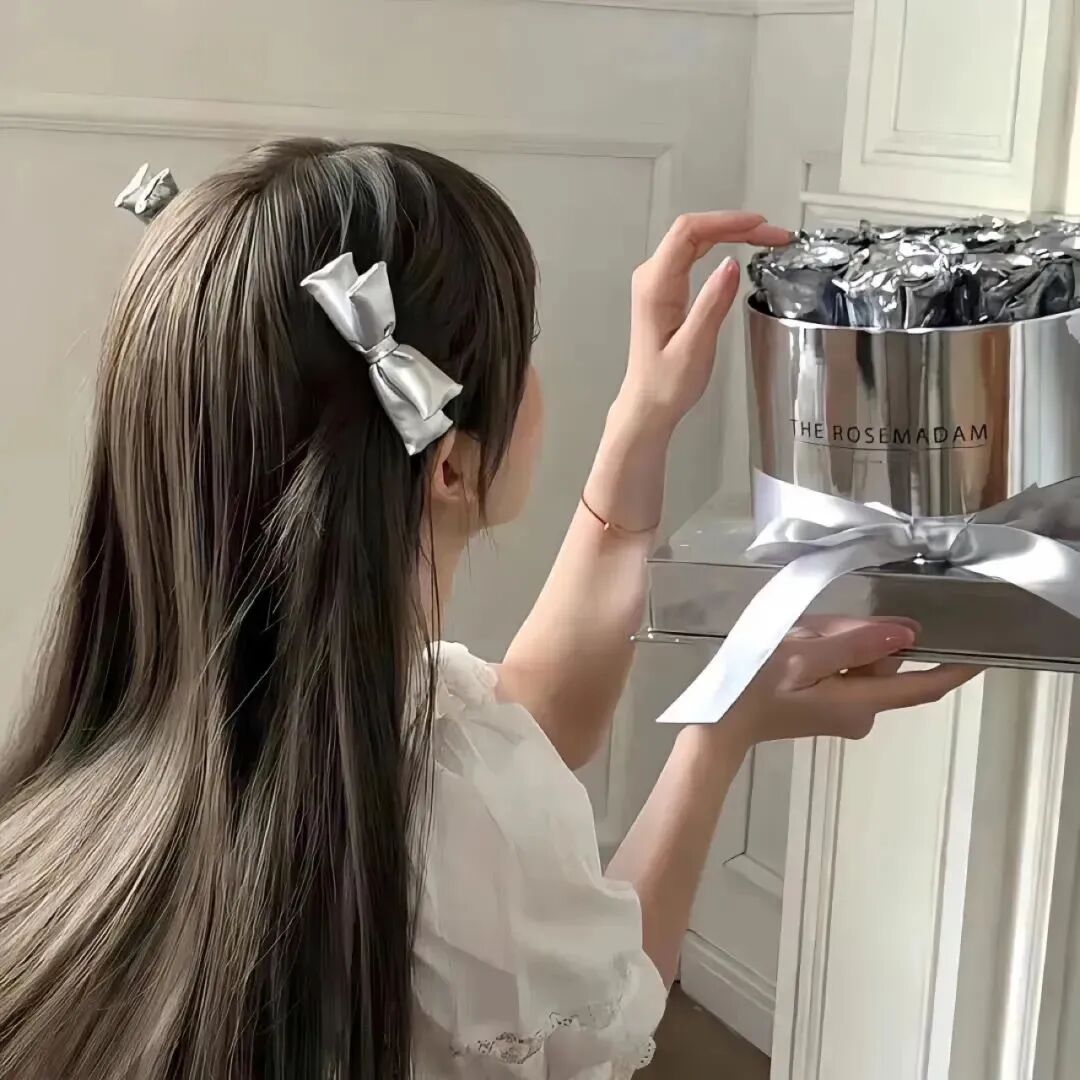 温柔不露脸女生头像