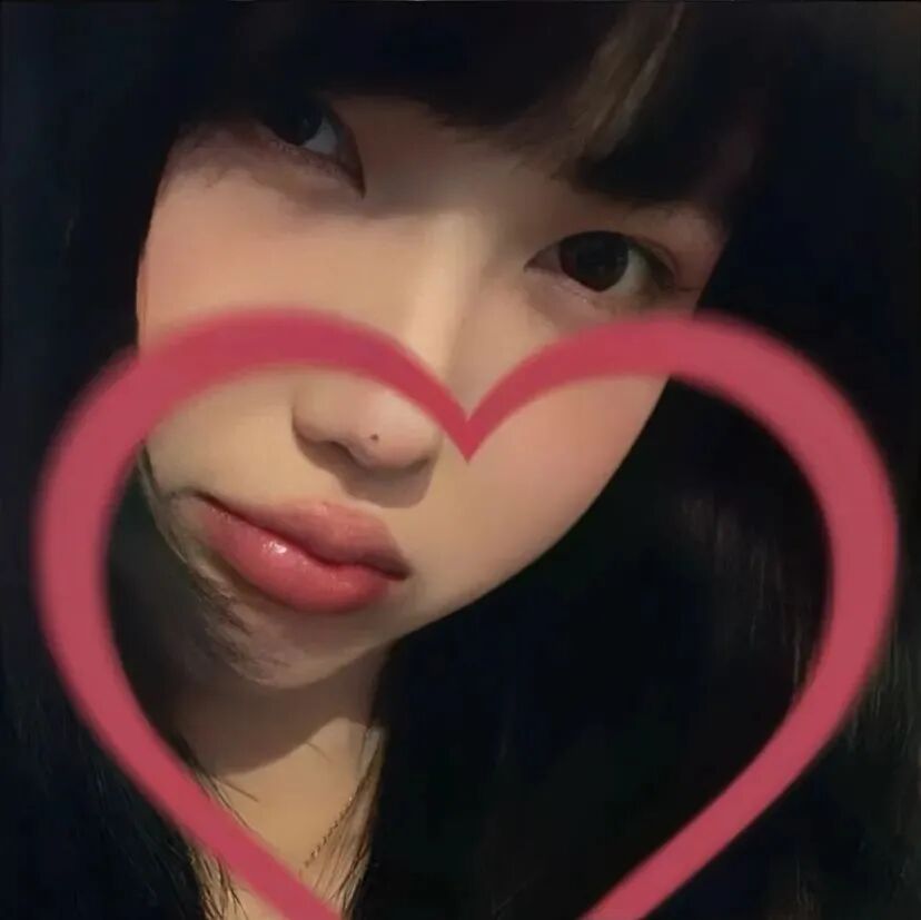 爱心小众女生头像