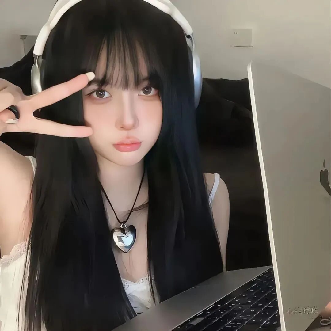 banjdgnghydatui办公单人真人情侣头像