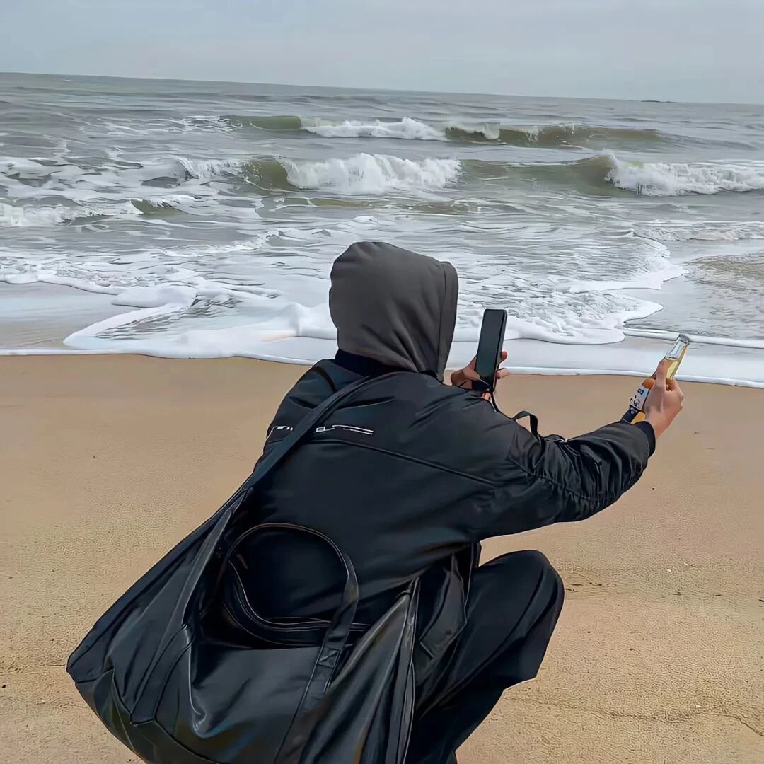 海边小众不露脸男生头像