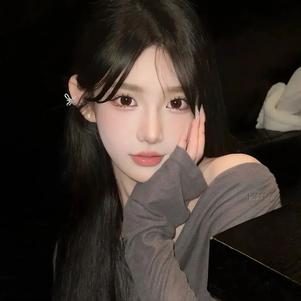 手势小众女生头像