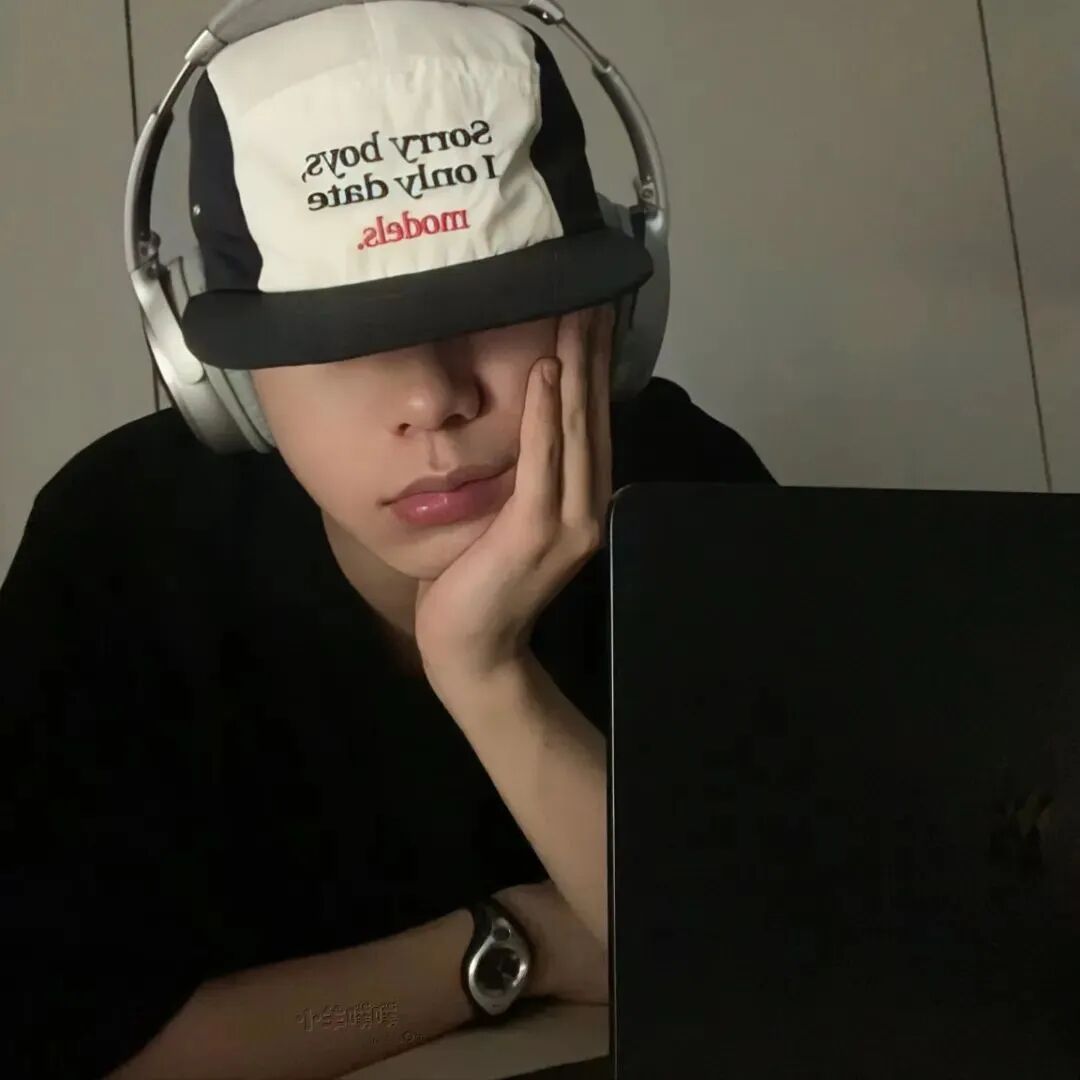 henbuminkiimlaopo不明显真人情侣头像