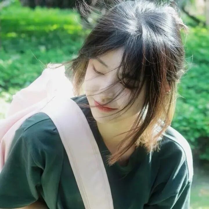小清新女生头像