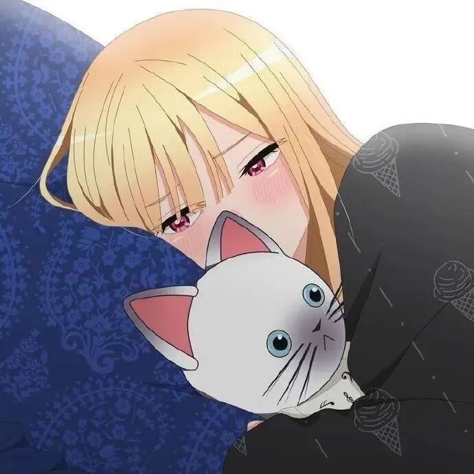 抱着猫咪古早感动漫头像女