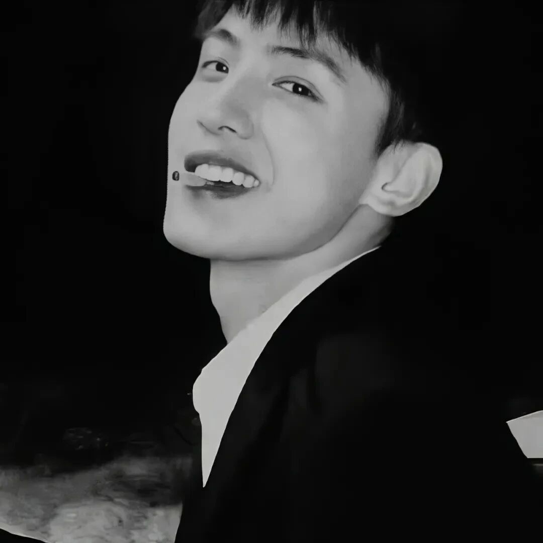 黑白痞帅男生头像