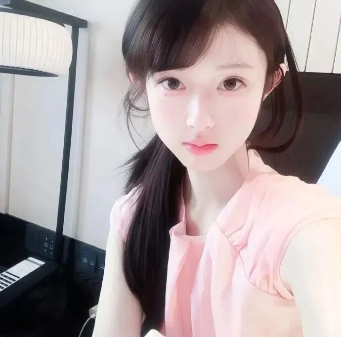 纯欲女生头像