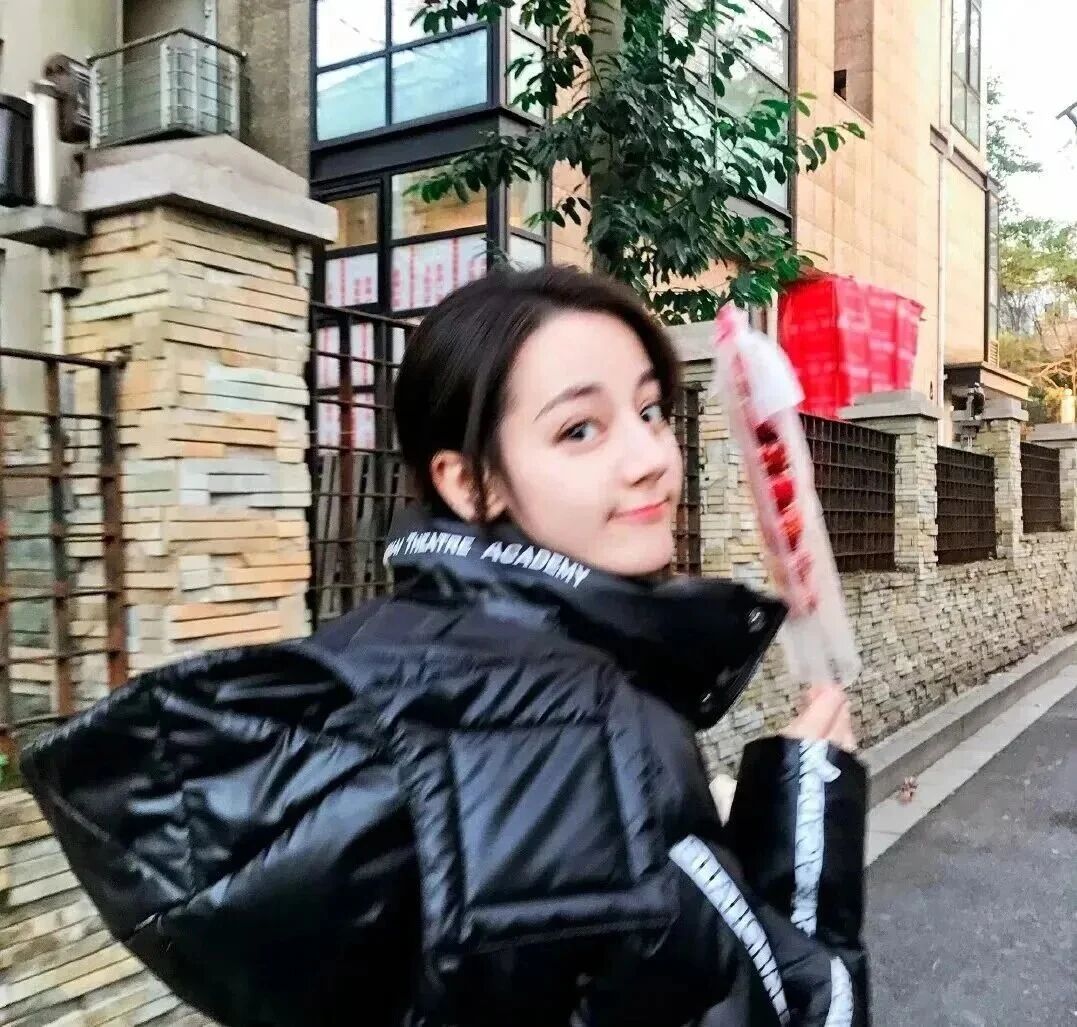 迪丽热巴爱豆甜妹女生头像