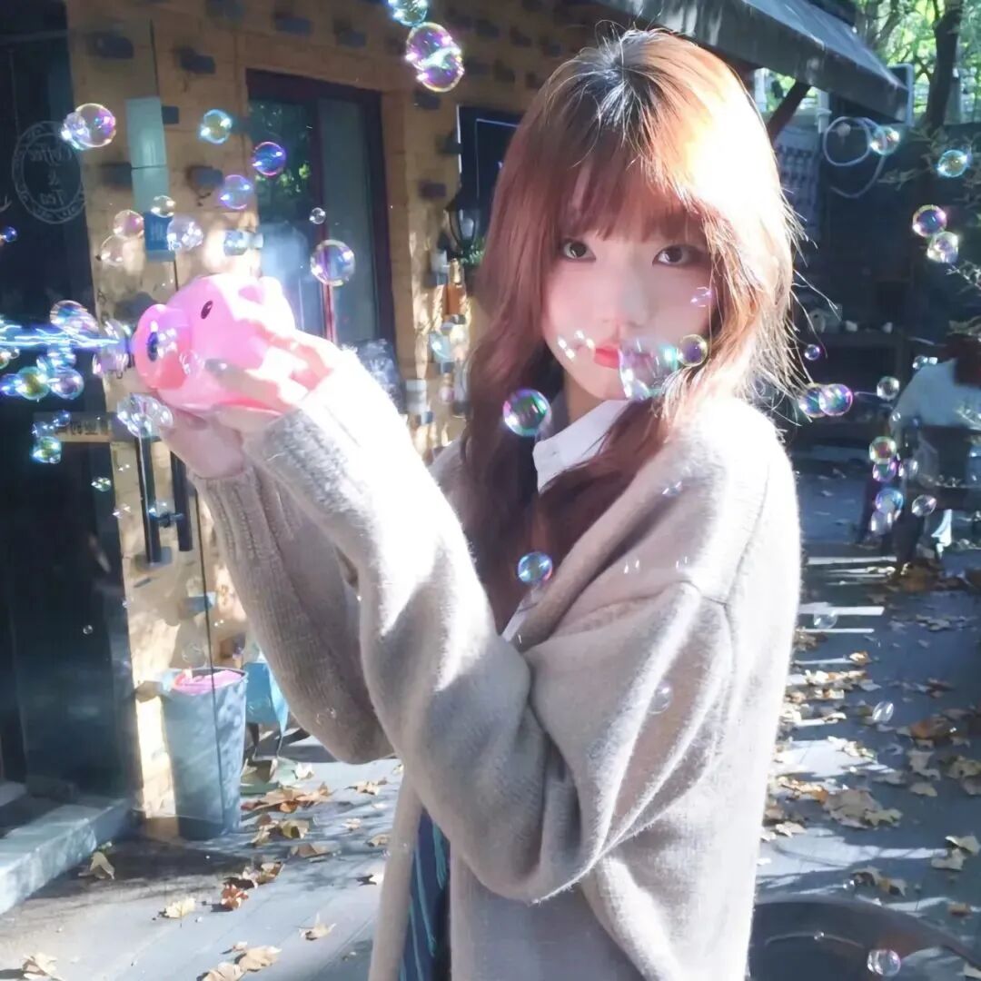 泡泡氛围感女生头像