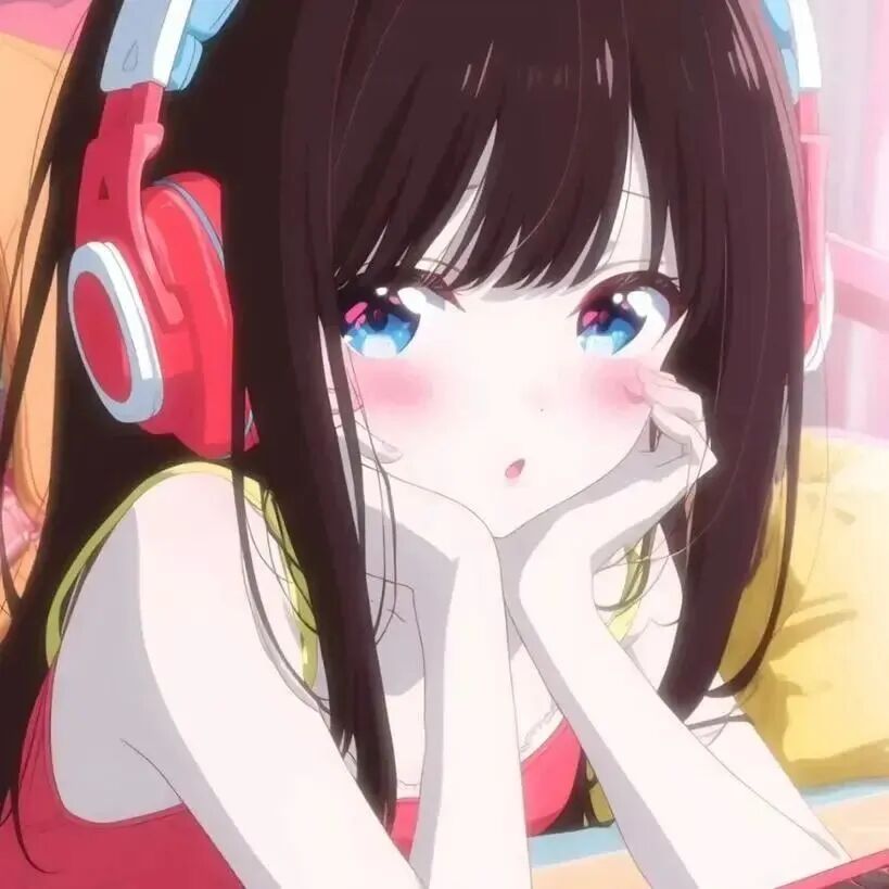 戴耳机甜妹动漫头像女
