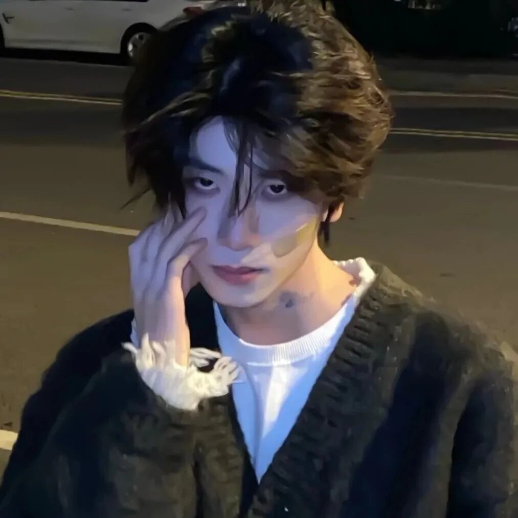 痞帅男生头像