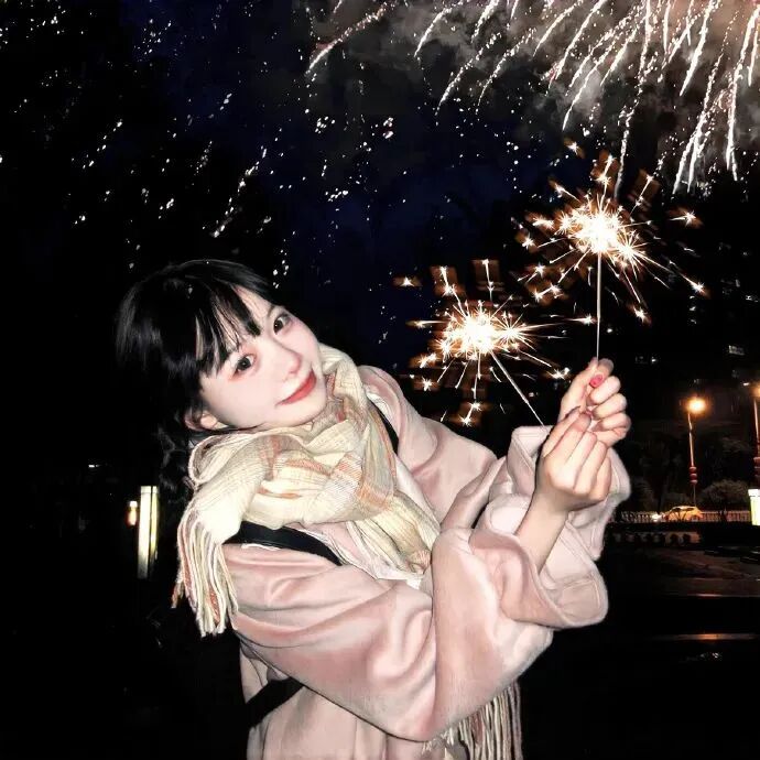 女生 女生头像 女头 烟花 烟花头像 新年 新年头像 新年女生头像