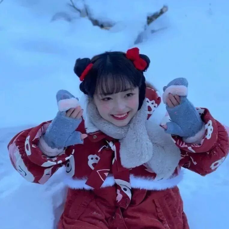 女生 女生头像 女头 新年头像 新年  新年女头 新年女生头像 冬天 冬天头像 可爱女生头像 可爱女头