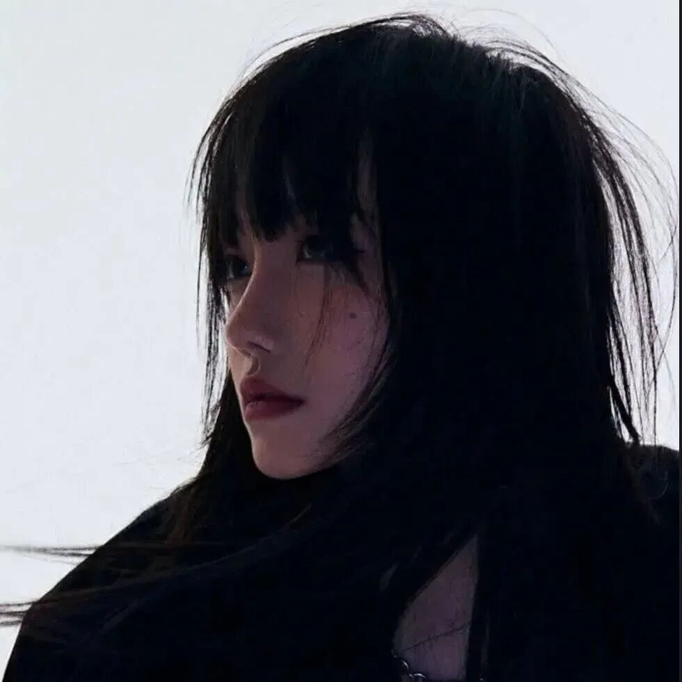 女生 女生头像 女头 氛围感 氛围感头像 氛围感女生头像 氛围感女头 侧脸 侧脸头像