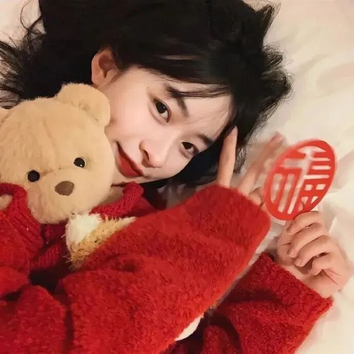 女生 女生头像 女头 新年头像 新年  新年女头 新年女生头像 侧脸 侧脸头像