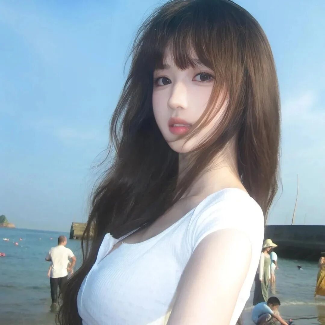 海边纯欲女生头像