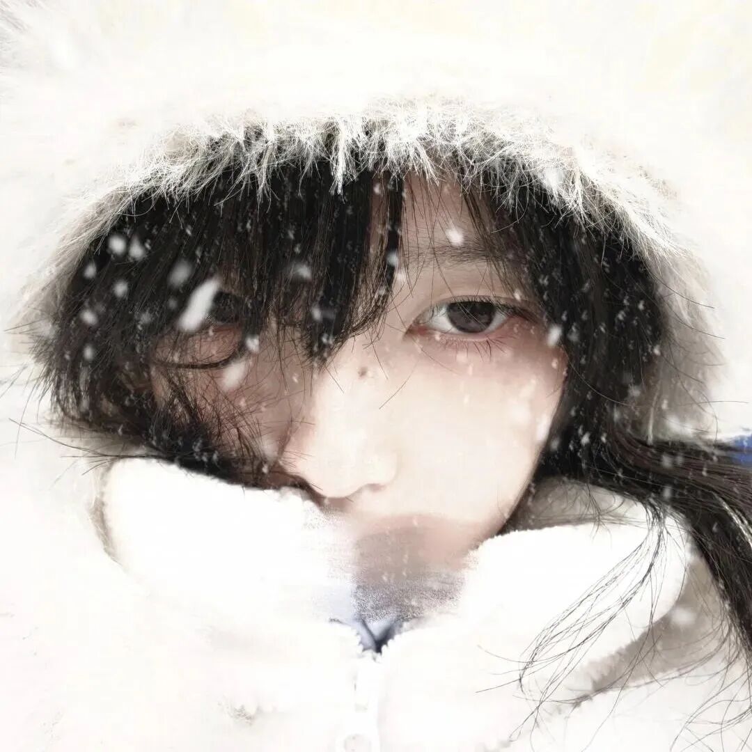 冬天小众女生头像