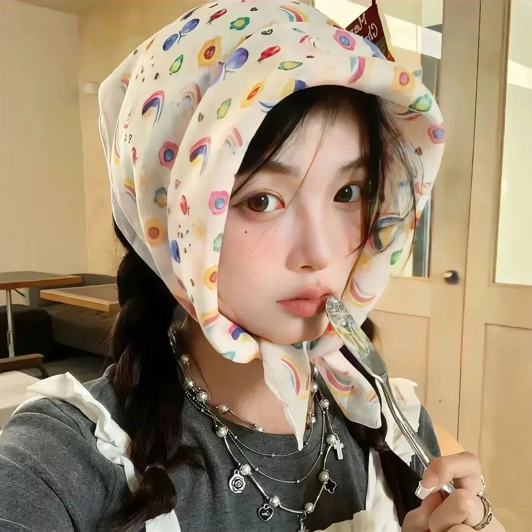 吃饭甜妹女生头像