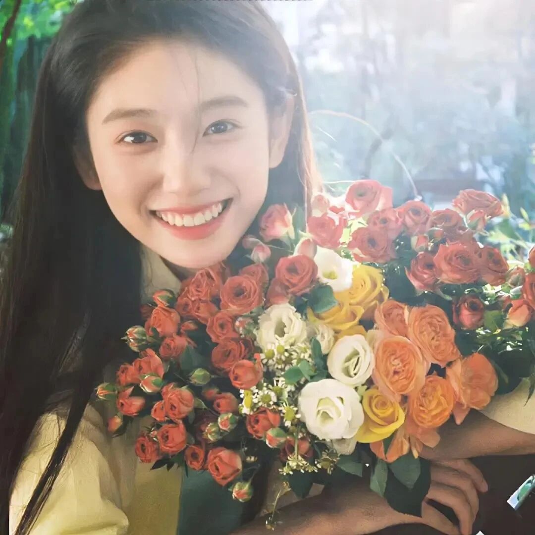 鲜花温柔女生头像