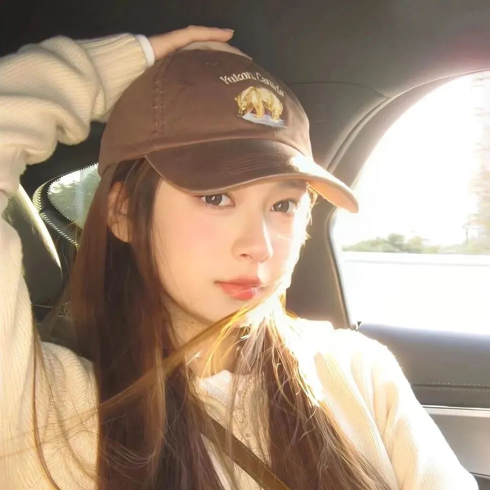 光感女生头像
