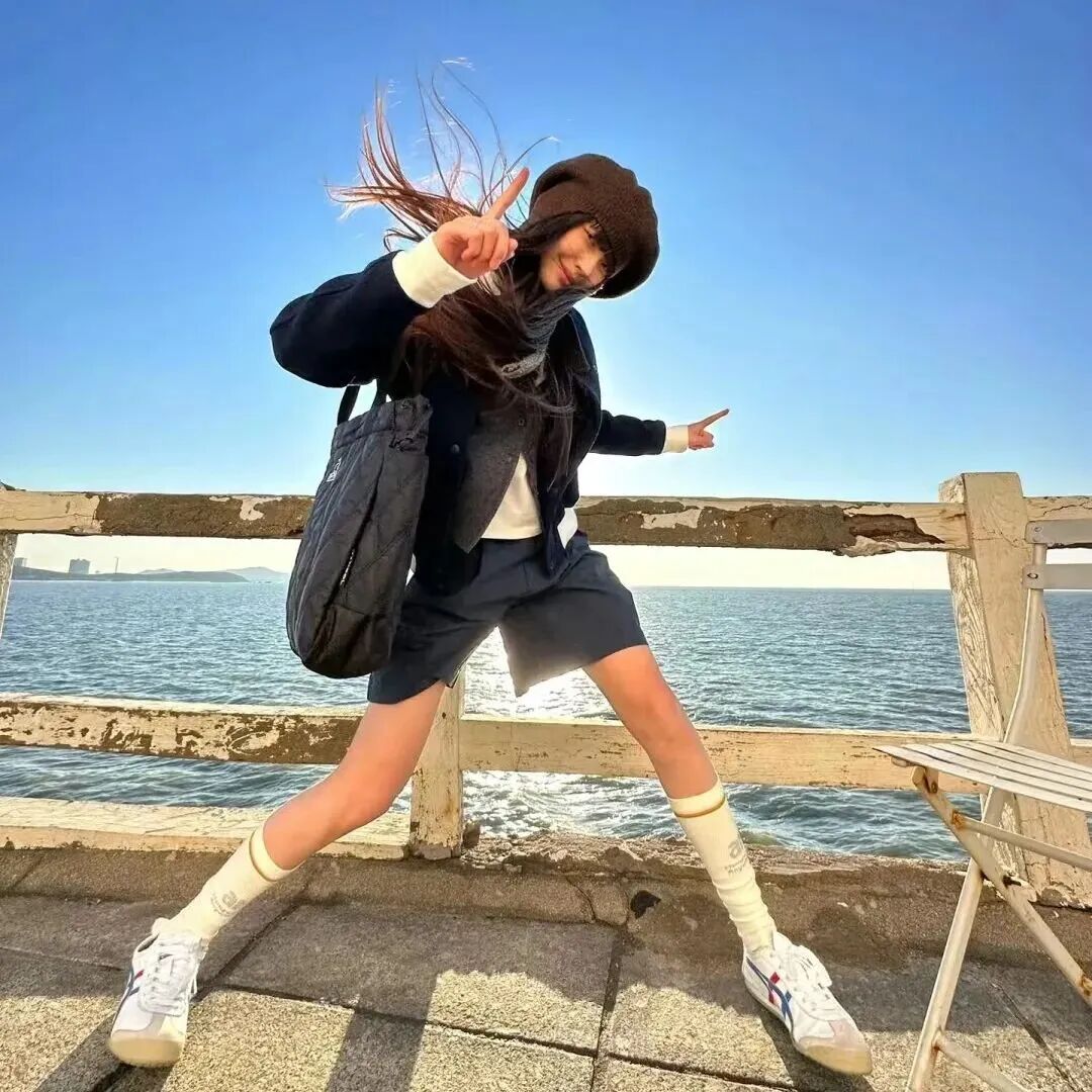 手势小众女生头像