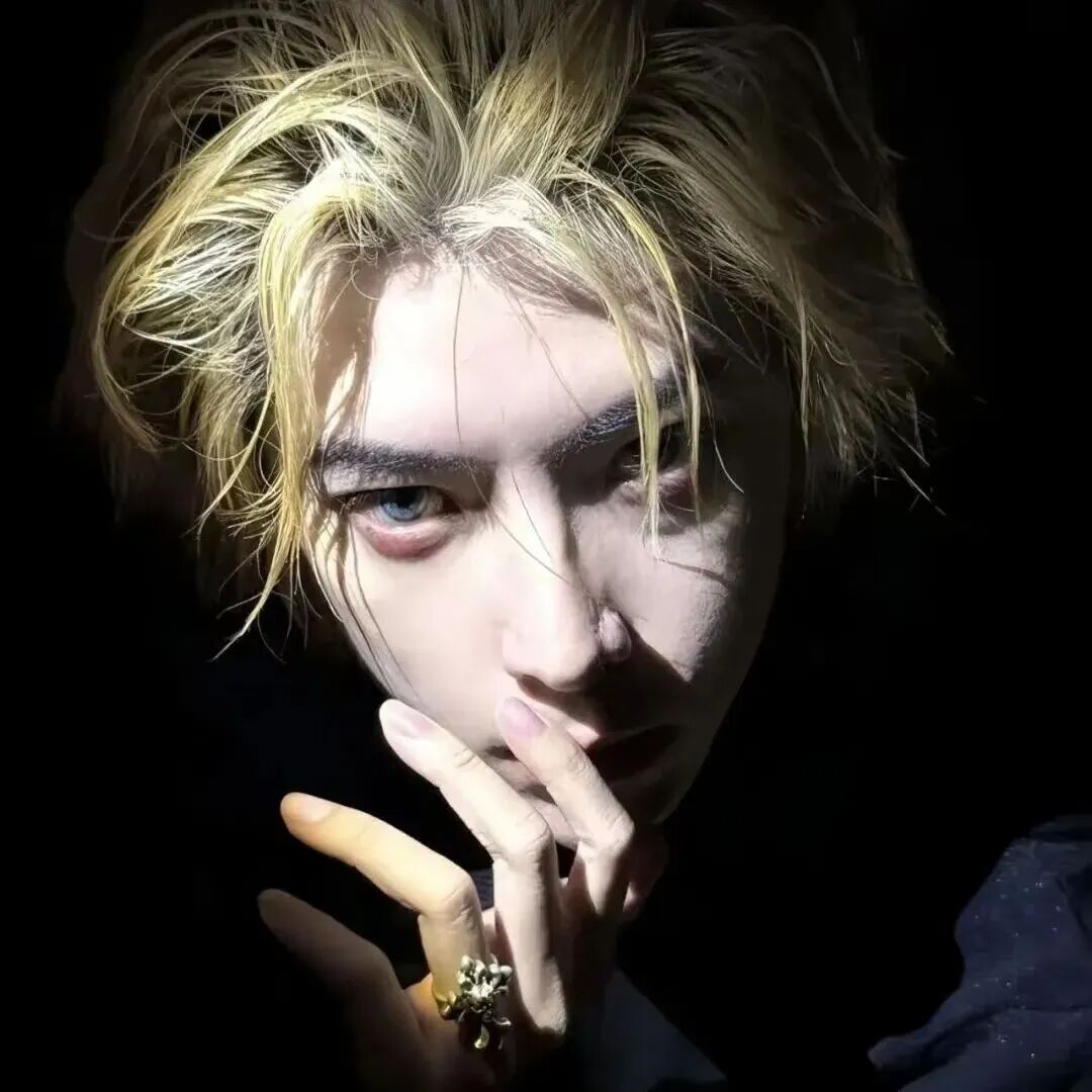 痞帅男生头像