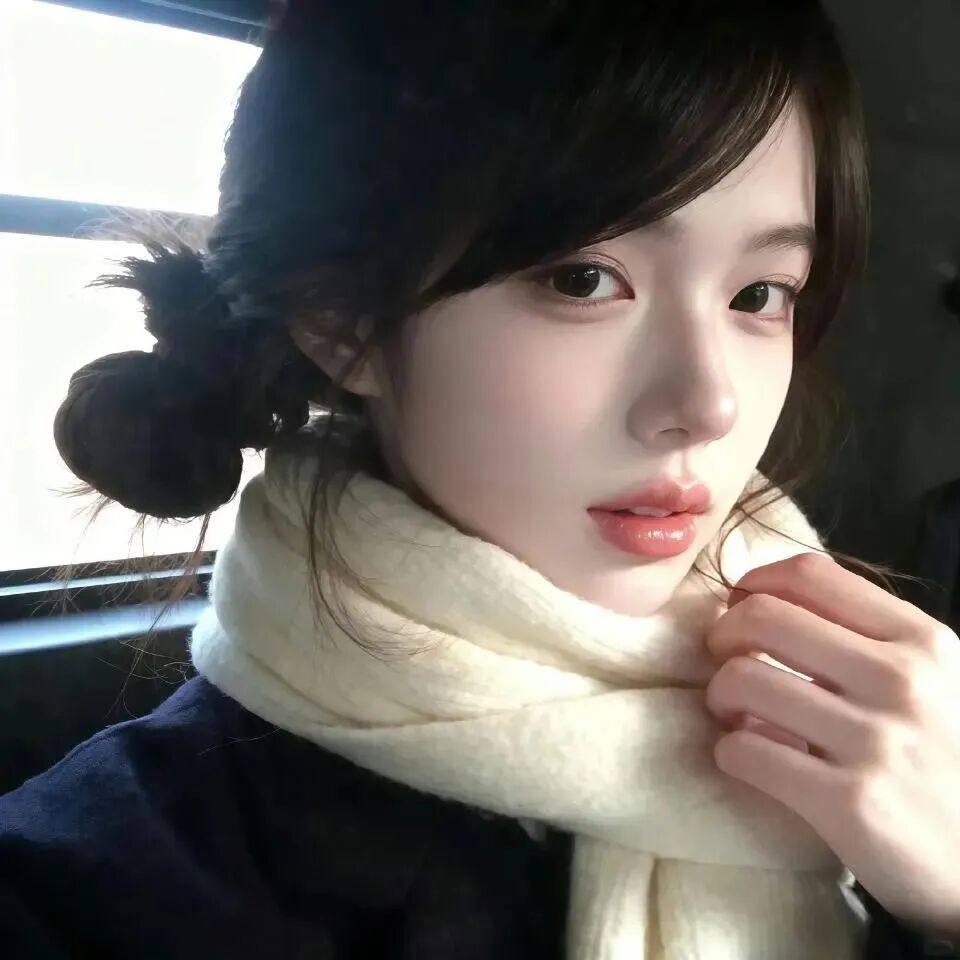 清冷女生头像