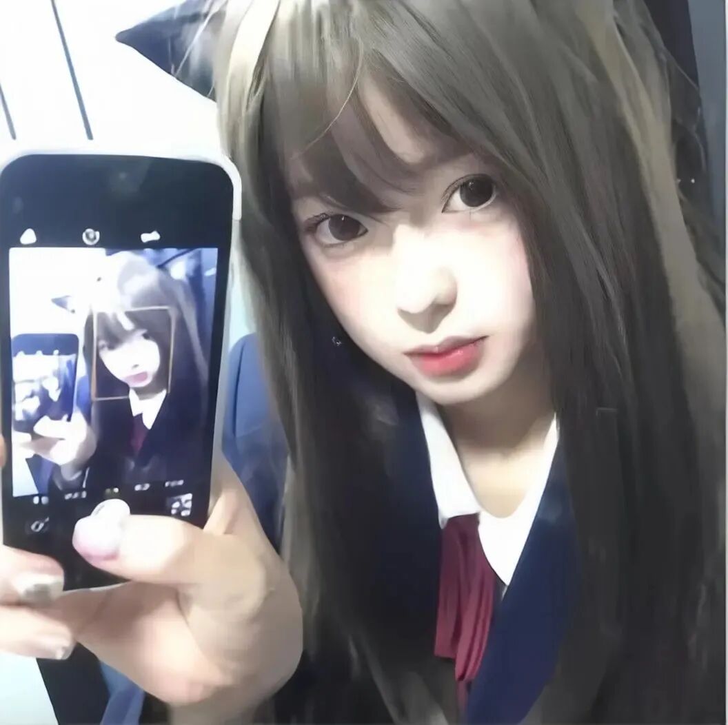 自拍手机jk制服女生头像