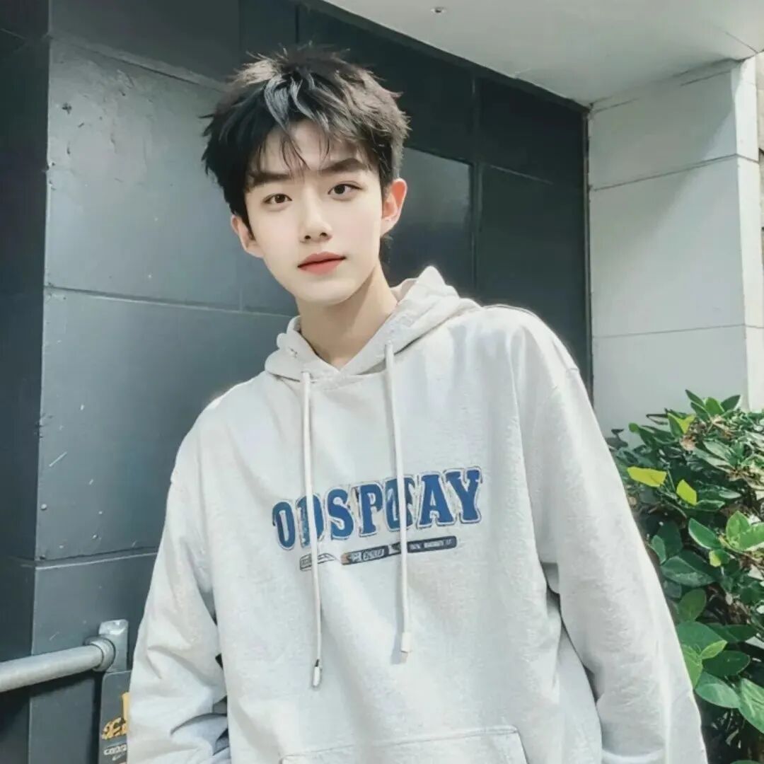 少年感男生头像
