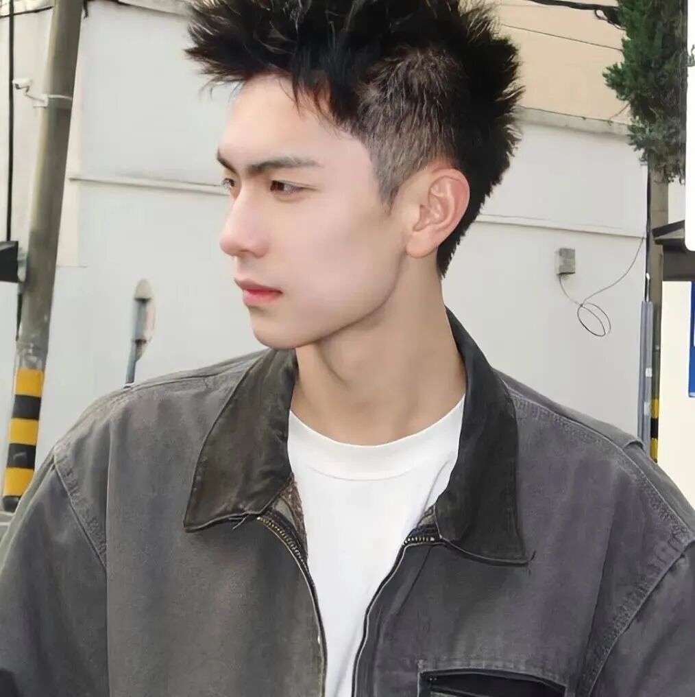 qiutianzrqinglvtou真人情侣头像