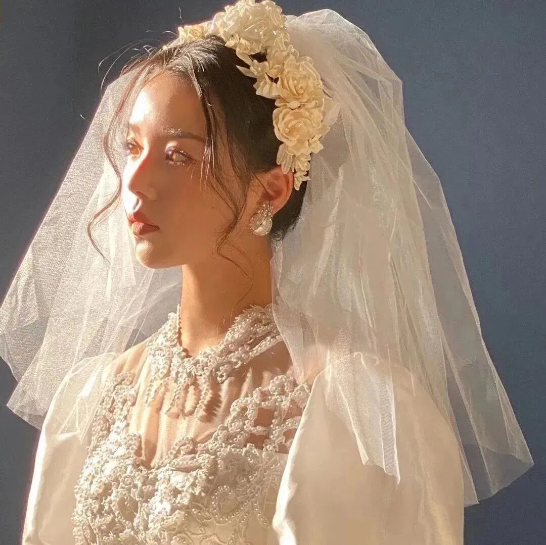 氛围感婚纱女生头像