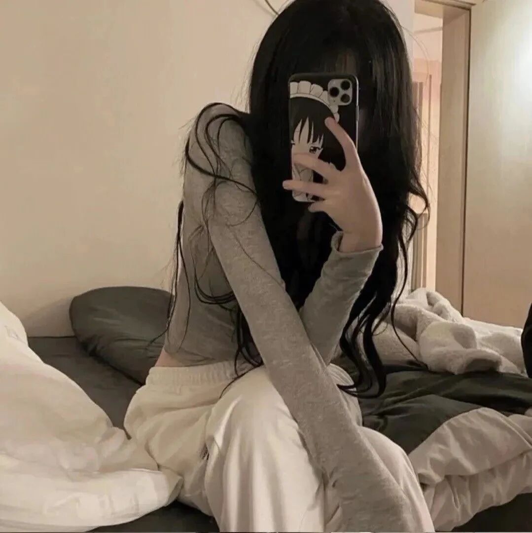 自拍手机小众不露脸女生头像