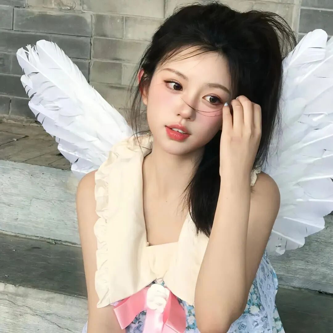天使温柔女生头像