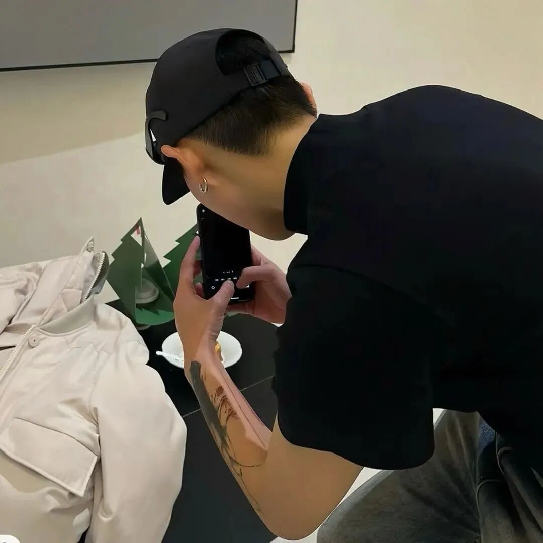 个性不露脸男生头像